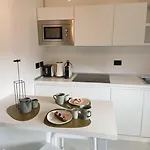 Mansarda In Bianco By Wonderful Italy Apartamento Turim
