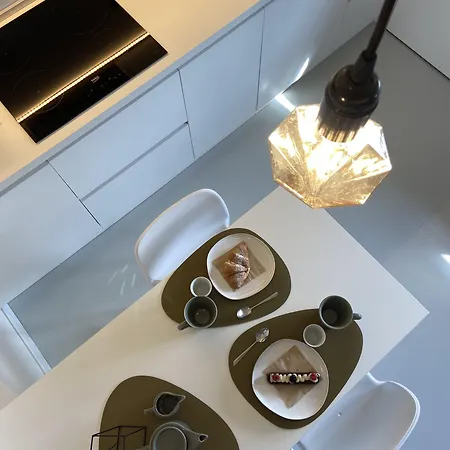 Apartment Mansarda In Bianco By Wonderful Italy *