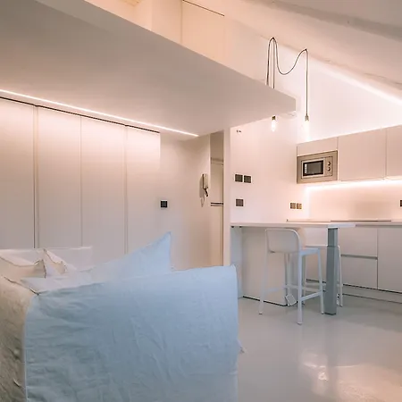 Mansarda In Bianco By Wonderful Italy *