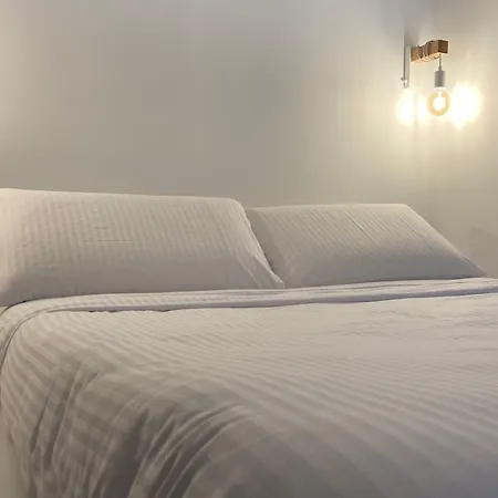 Apartment Mansarda In Bianco By Wonderful Italy *