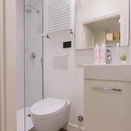 Mansarda In Bianco By Wonderful Italy * Torino